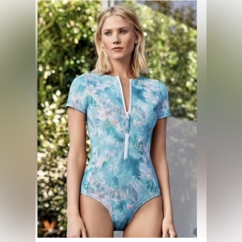 Blue Tie-Dye‎ Women's Swimwear